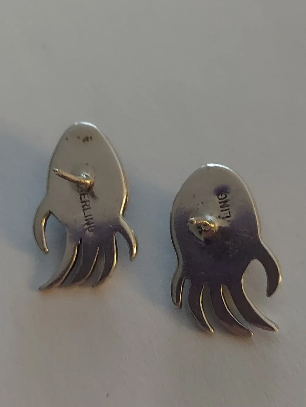 Vintage, Black Onyx Stones in a Claw Motif